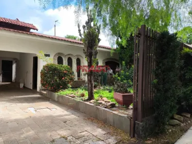 Casa com 2 Quartos à venda, 210m² no Jardim Los Angeles, Maringá