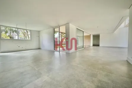 Sobrado com 4 Quartos à venda, 712m² no Jardim Cordeiro, São Paulo