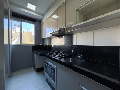 Apartamento com 2 Quartos para alugar, 49m² no Jardim Hanover, Maringá