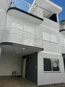 Sobrado com 3 Quartos à venda, 122m² no Vila Oliveira, Mogi das Cruzes