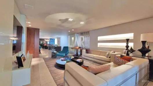 Apartamento com 4 Quartos à venda, 275m² no Savassi, Belo Horizonte