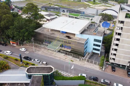Prédio Comercial para alugar, 5800m² no Vila Tramontano, São Paulo