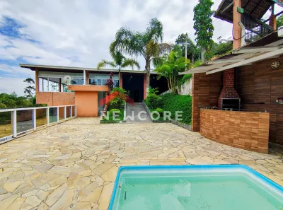 Fazenda/Sítio com 4 Quartos à venda, 1000m² no , Biritiba Mirim