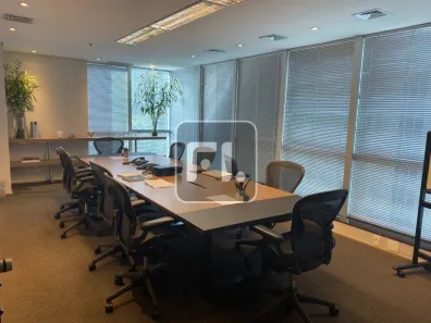 Sala Comercial para venda ou aluguel, 424m² no Vila Olímpia, São Paulo