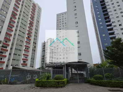 Apartamento com 2 Quartos para alugar, 42m² no Cristo Rei, Curitiba