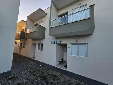 Sobrado com 2 Quartos à venda, 76m² no Praia das Palmeiras, Caraguatatuba