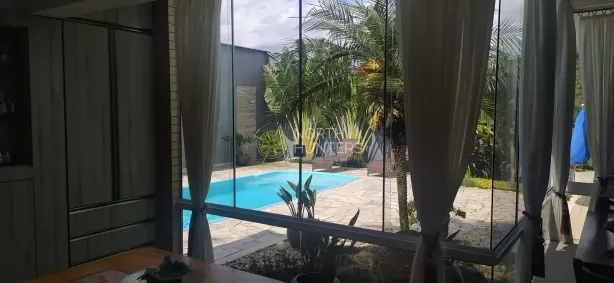Casa com 3 Quartos à venda, 230m² no Glória, Joinville