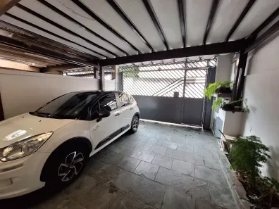 Casa com 3 Quartos à venda, 198m² no Vila Nova Alba, São Paulo