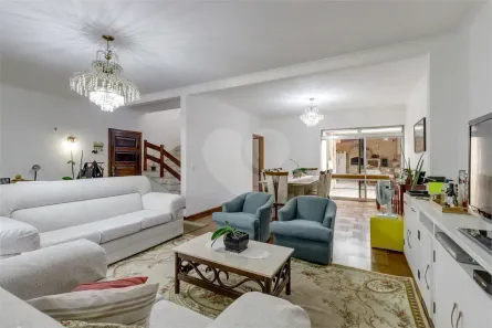 Sobrado com 3 Quartos à venda, 250m² no Jardim Los Angeles, São Paulo