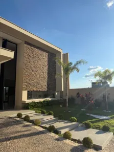 Casa com 3 Quartos à venda, 400m² no Setor Industrial, Brasília