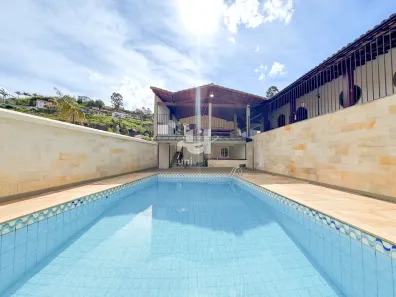Casa com 5 Quartos para alugar, 503m² no Bom Clima, Juiz de Fora