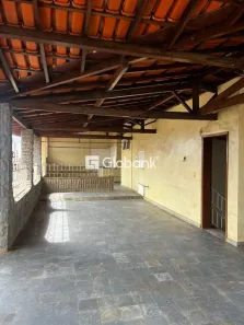 Apartamento com 3 Quartos à venda, 246m² no Centro, Montes Claros