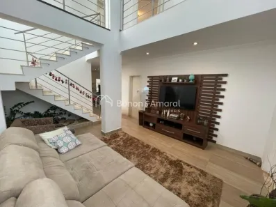 Casa de Condomínio com 4 Quartos à venda, 270m² no Swiss Park, Campinas