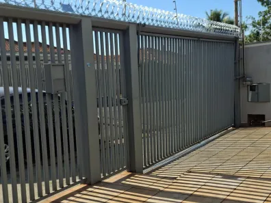 Casa com 3 Quartos à venda, 240m² no Jardim Bela Vista, São José do Rio Preto