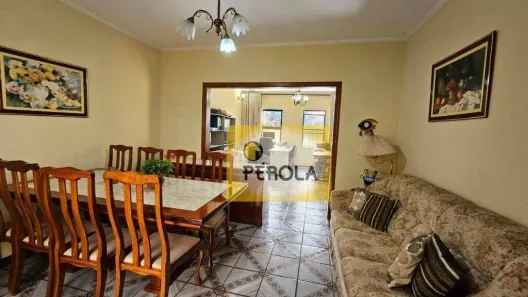 Casa com 3 Quartos à venda, 190m² no Jardim Nova Europa, Campinas
