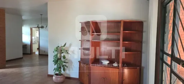 Casa com 4 Quartos à venda, 260m² no Cidade Jardim, Uberlândia