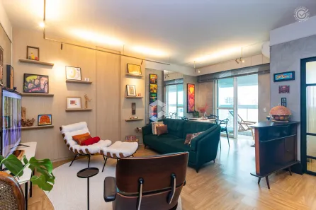 Apartamento com 2 Quartos à venda, 77m² no Centro, Curitiba