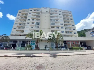 Apartamento com 2 Quartos para alugar, 67m² no Itacorubi, Florianópolis