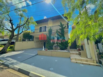Casa de Condomínio com 5 Quartos à venda, 230m² no Pinheirinho, Vinhedo