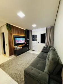 Casa com 2 Quartos à venda, 142m² no Petrópolis, Várzea Grande