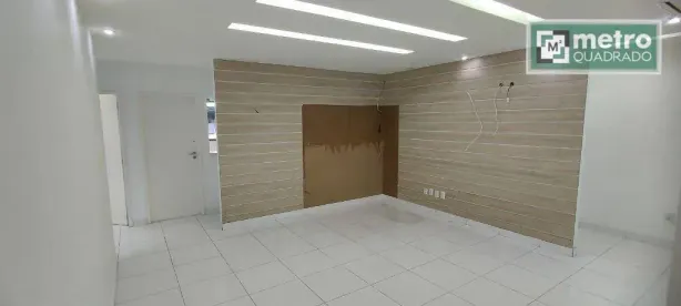 Sala Comercial para alugar, 163m² no Jardim Mariléa, Rio das Ostras