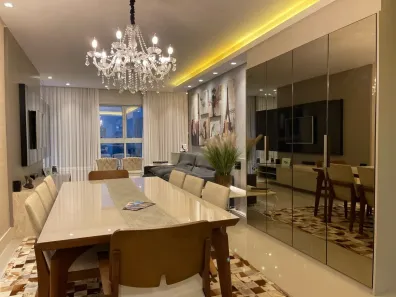 Apartamento com 3 Quartos para alugar, 135m² no Centro, Balneário Camboriú