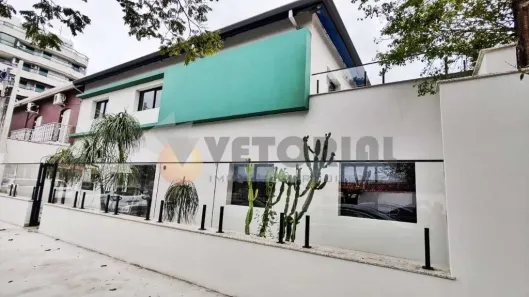 Sala Comercial para alugar, 160m² no Indaiá, Caraguatatuba