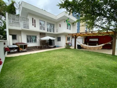 Sobrado com 2 Quartos à venda, 117m² no , Balneário Piçarras