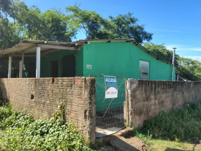 Casa com 3 Quartos para alugar, 55m² no Passo do Príncipe, Bagé