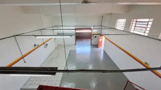 Prédio Comercial à venda, 600m² no Parque Peruche, São Paulo