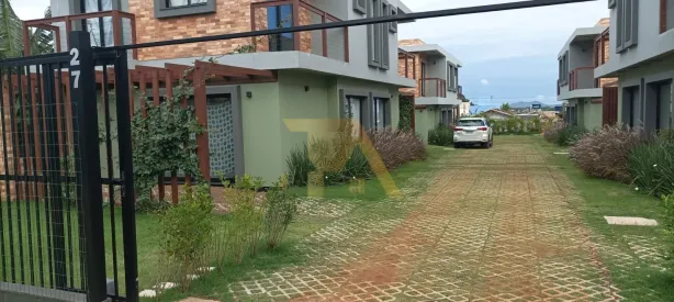 Casa de Condomínio com 3 Quartos à venda, 107m² no Ambrosio, Garopaba