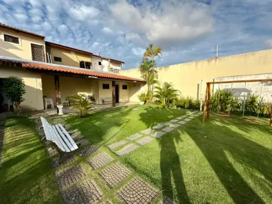 Casa de Condomínio com 3 Quartos à venda, 195m² no Cidade dos Funcionários, Fortaleza