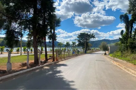 Lote/Terreno à venda, 302m² no Ambrósio, Capitólio