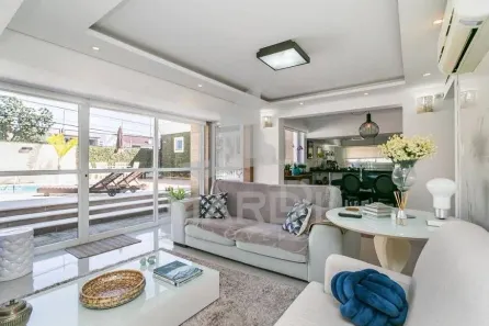 Casa com 3 Quartos à venda, 270m² no Guarujá, Porto Alegre