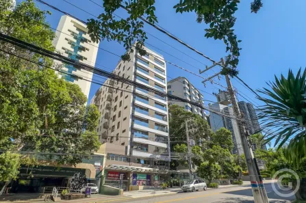 Apartamento com 2 Quartos para alugar, 60m² no Centro, Florianópolis
