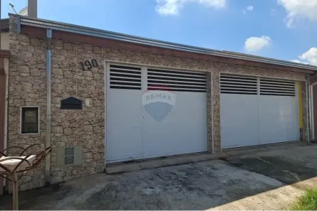 Casa com 3 Quartos para alugar, 151m² no João Aranha, Paulínia