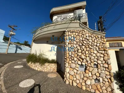 Sobrado com 4 Quartos à venda, 455m² no Vila Godoy, Santa Bárbara D'Oeste