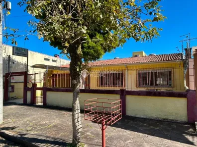 Casa com 2 Quartos à venda, 243m² no Partenon, Porto Alegre