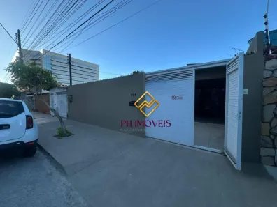 Casa com 3 Quartos para alugar, 180m² no Jatiúca, Maceió