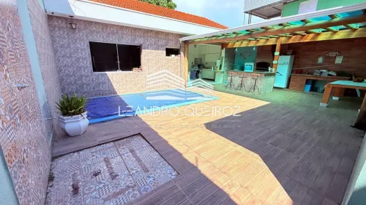 Casa com 3 Quartos à venda, 229m² no Vila Galvão, Guarulhos
