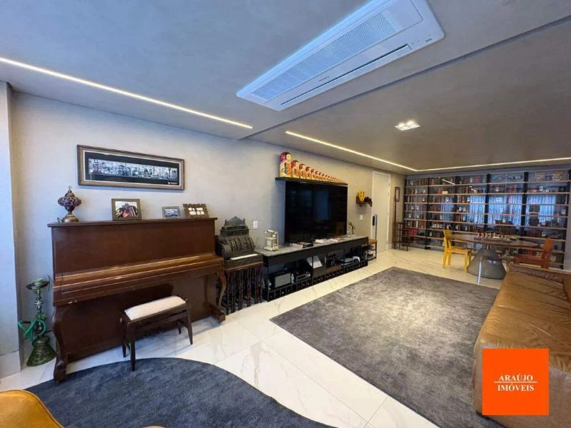 Apartamento com 4 quartos — Serra, Belo Horizonte