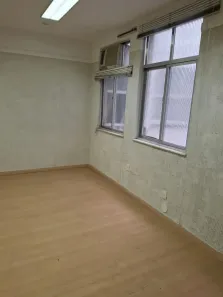 Sala Comercial à venda, 40m² no Centro, Niterói