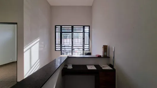 Prédio Comercial para alugar, 326m² no Jardim Paulistano, Ribeirão Preto