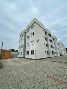 Apartamento com 2 Quartos para alugar, 47m² no Centro, Tijucas