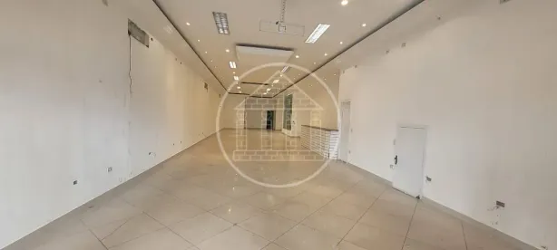 Ponto Comercial para alugar, 224m² no Parque Brasil, São Paulo