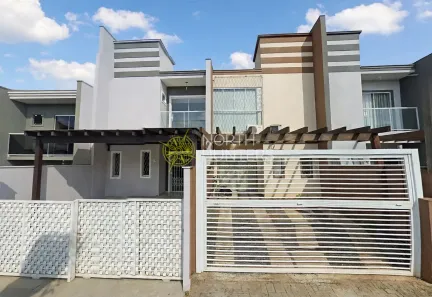 Casa com 3 Quartos à venda, 84m² no Boa Vista, Joinville