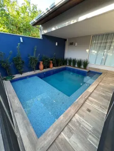 Casa de Condomínio com 3 Quartos para alugar, 300m² no Ribeirão do Lipa, Cuiabá