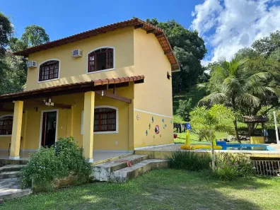 Fazenda/Sítio com 4 Quartos à venda, 4000m² no Centro (Sambaetiba), Itaboraí