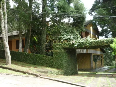 Casa de Condomínio com 3 Quartos à venda, 350m² no Jardim Petrópolis, Itapecerica da Serra