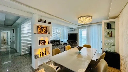 Apartamento com 3 Quartos para alugar, 132m² no Centro, Guaratuba